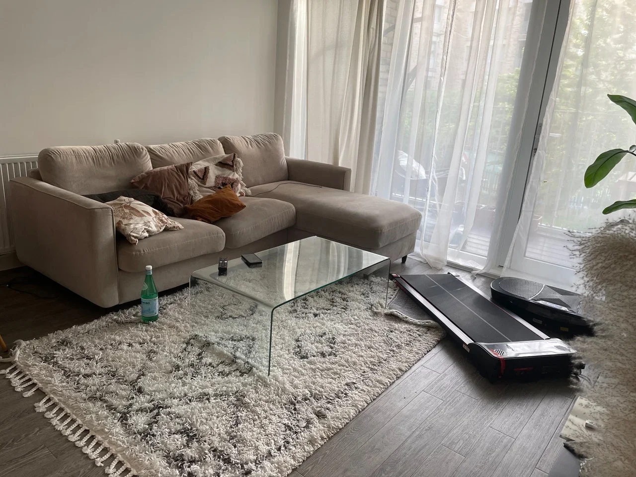Flat Medawar Drive in Greater London