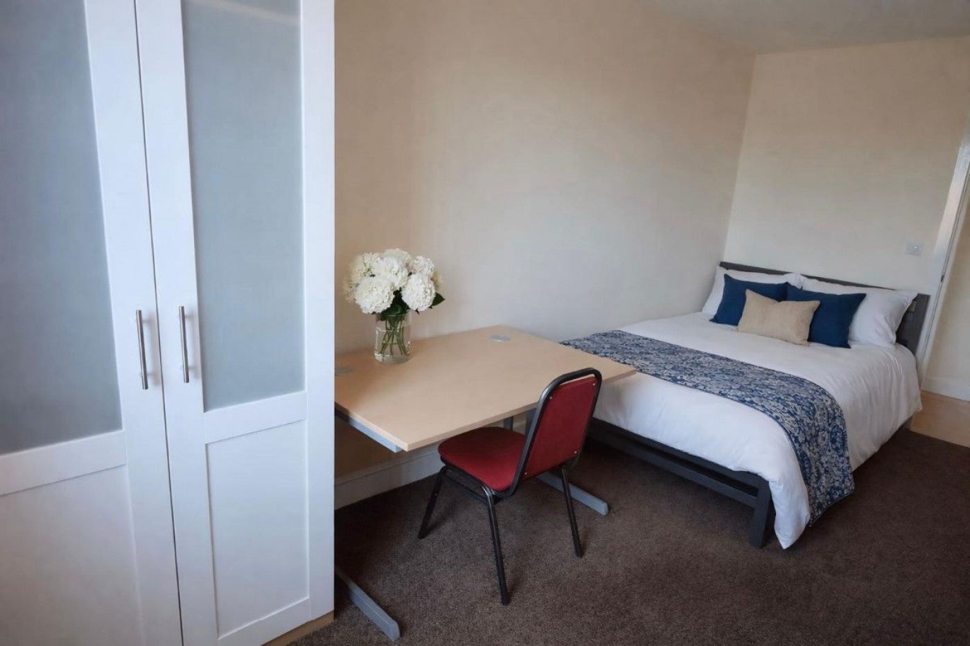 Flat Ecclesall Road in Sheffield