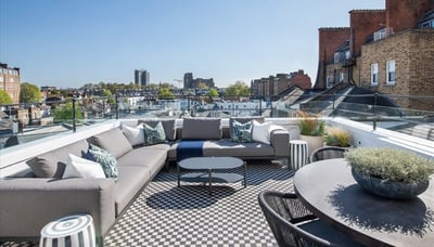 Flat Prince of Wales Terrace in Greater London