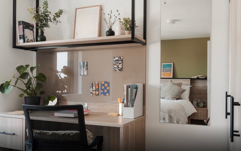 Room Childers Street in Greater London