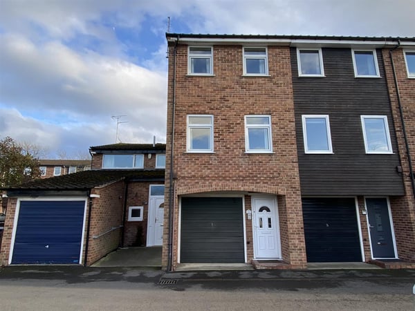 House Locko Court in Derby