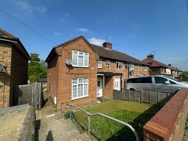House Spearing Road in High Wycombe