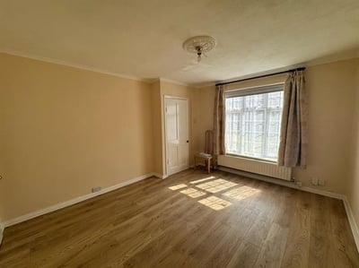 House Spearing Road in High Wycombe