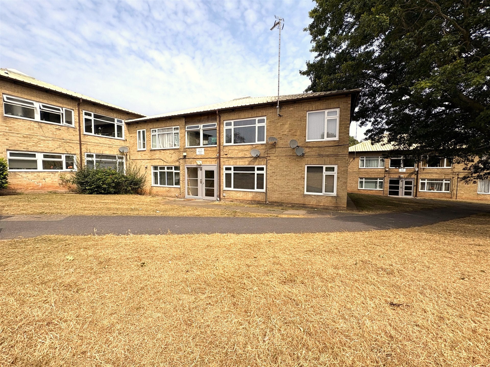 Flat Bowness Close in Coventry