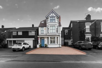 House Lichfield Road in Birmingham