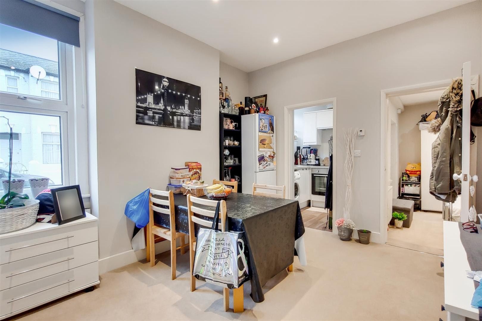 Flat Humbolt Road in Greater London