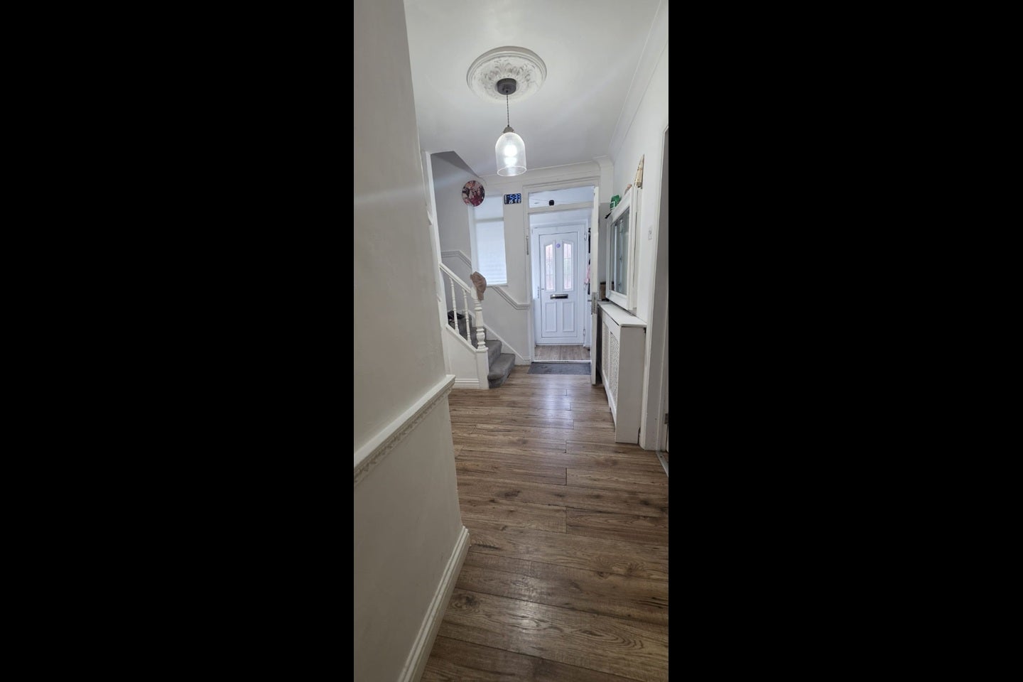 House Gatehope Drive in South Ockendon