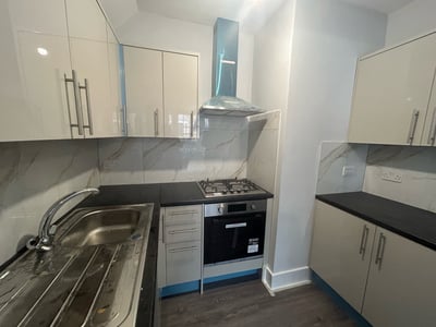 Flat Clarendon Road in Lancaster