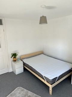 Flat Calder Place in City of Edinburgh
