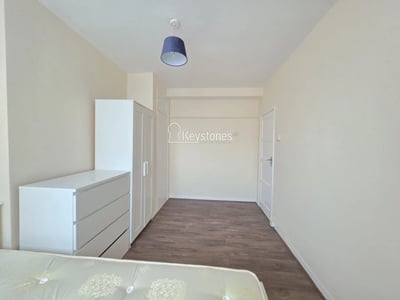 Room Canrobert Street in London