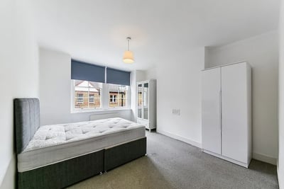 Flat Bryanston Street in London