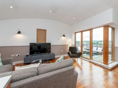 Flat Weldale Street in Reading