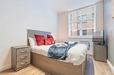 Flat Icknield Street in Birmingham