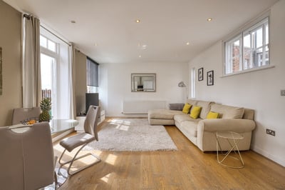 Flat Jewry Lane in Canterbury