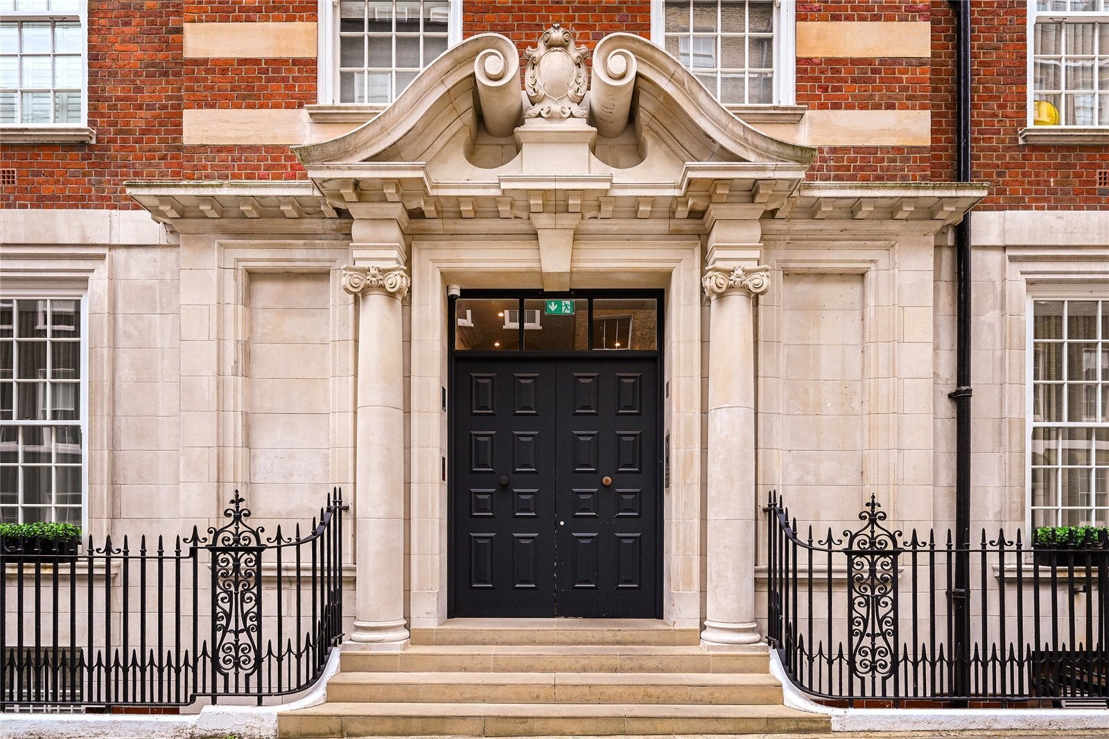 Flat Old Queen Street in City of Westminster