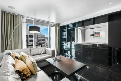 Flat Moor Lane in City of London