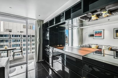 Flat Moor Lane in City of London