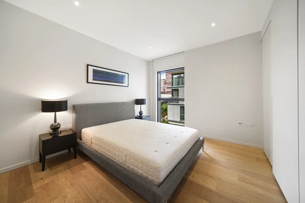 Flat York Way in Greater London