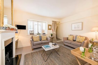 Flat Campden Hill Road in Greater London