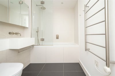 Flat Gabriel Square in St Albans