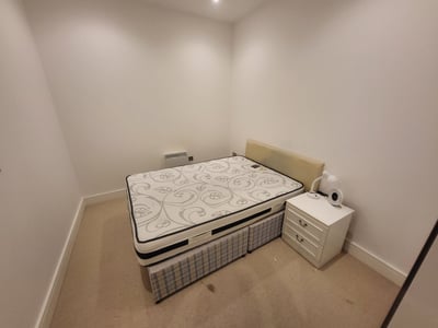 Flat Park Street West in Luton