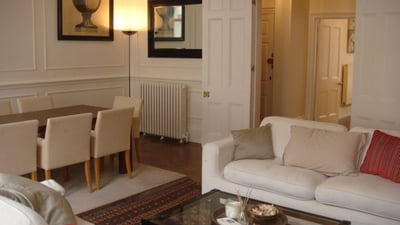 Flat Eaton Place in City of Westminster