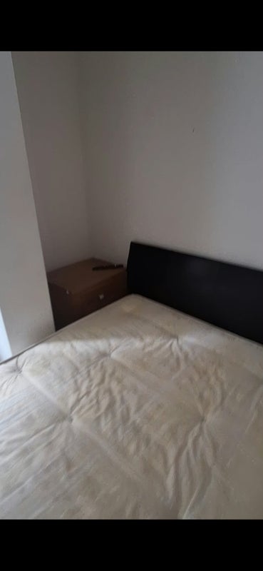 Room Sandhurst Road in Greater London