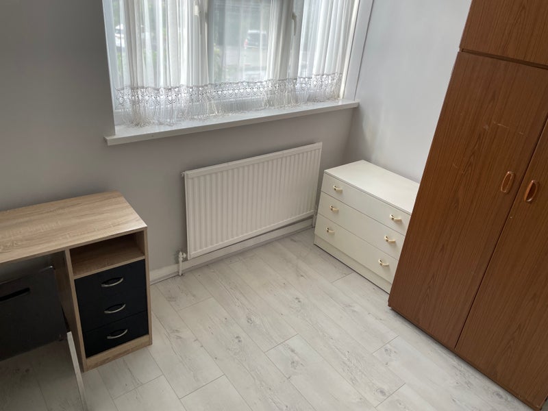 Room Rawstone Walk in Greater London
