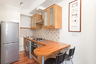 Flat Gloucester Terrace in City of Westminster