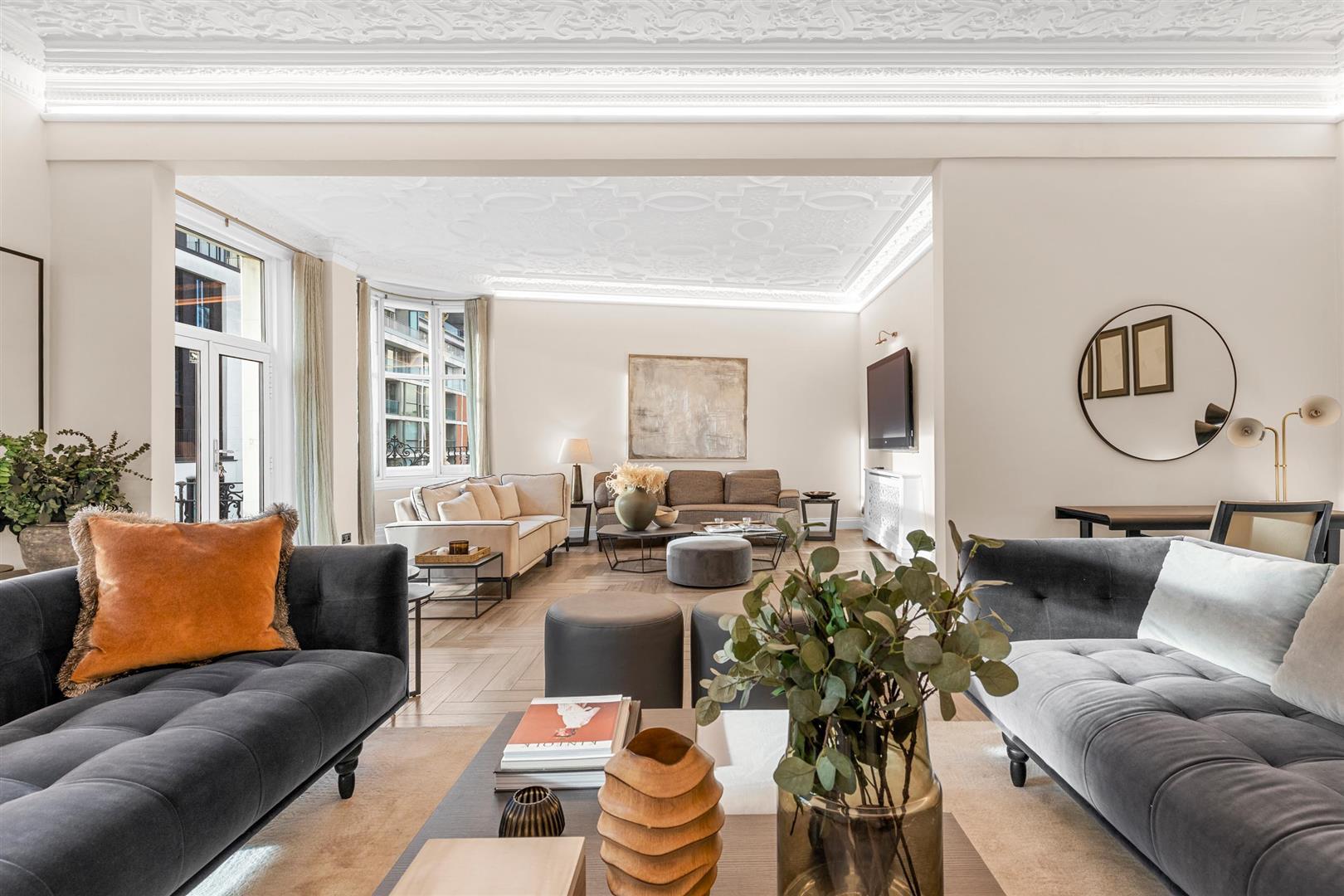 Flat Knightsbridge in City of Westminster