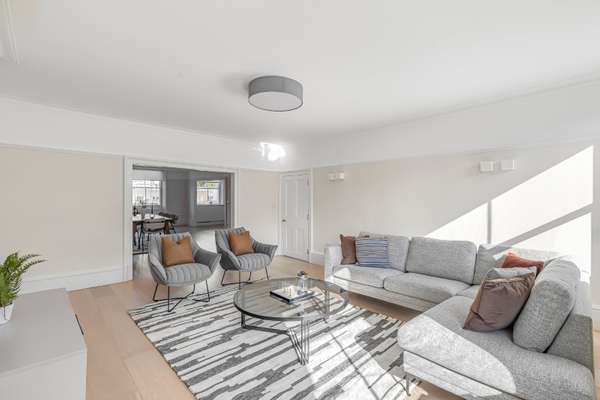 Flat Devonshire Place in City of Westminster