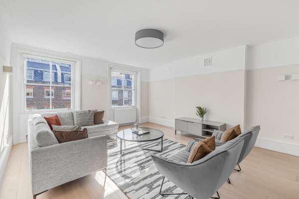 Flat Devonshire Place in City of Westminster