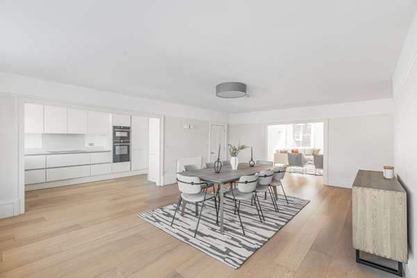 Flat Devonshire Place in City of Westminster