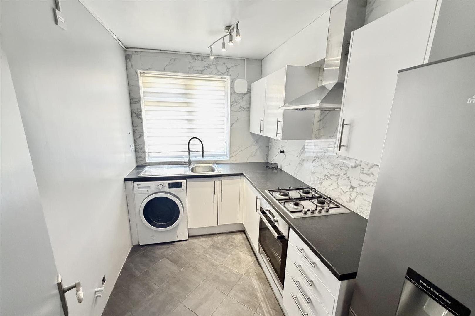 Flat Gayton Road in Greater London