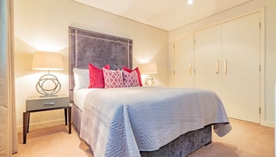 Flat Merchant Square in City of Westminster
