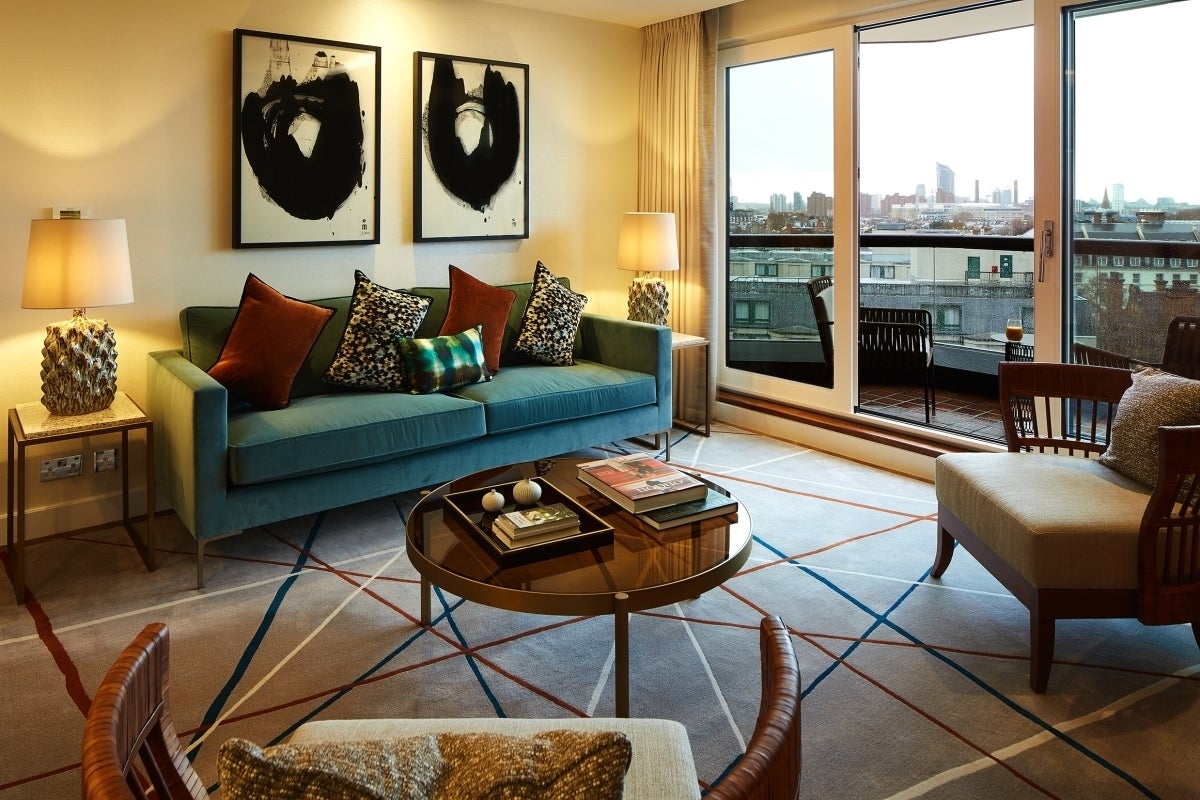 Flat Ashburn Place in Greater London