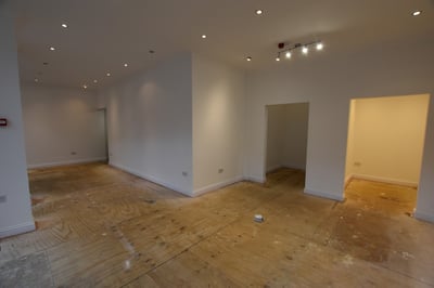 Room Park Road in Greater London
