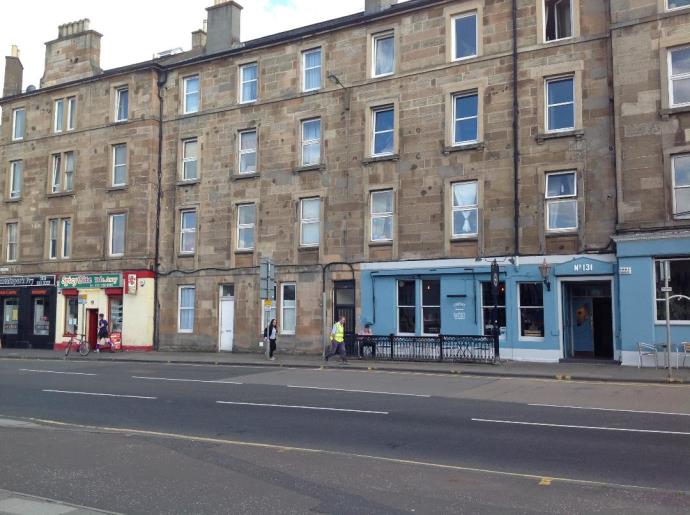 Flat Dundee Street in City of Edinburgh