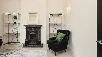 Flat Portobello Road in Greater London