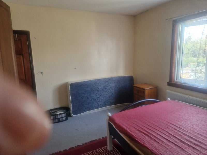 Room Holland Road in Greater London