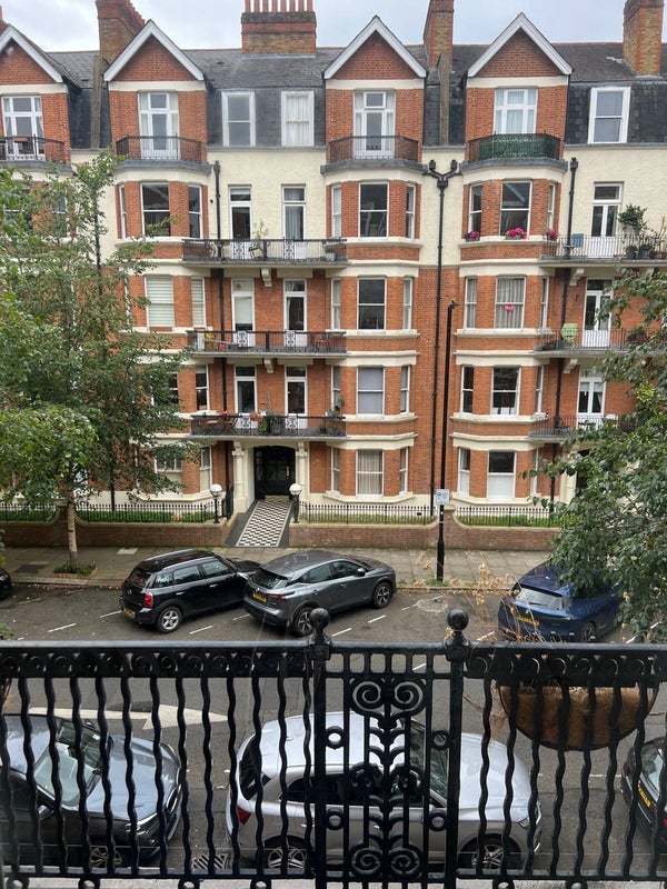Room Wymering Road in City of Westminster