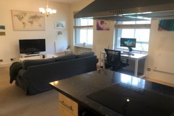 Flat Blackfriars Road in Greater London