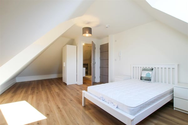 Room High Street in Cambridge