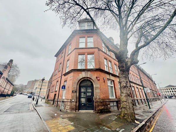 Flat Castle Boulevard in Nottingham