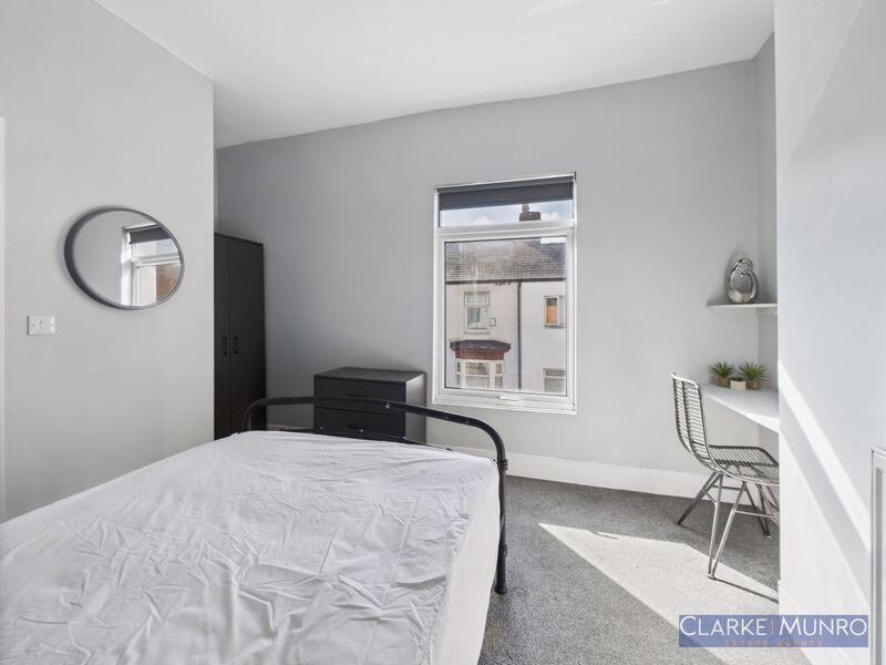 Room Lovaine Street in Middlesbrough