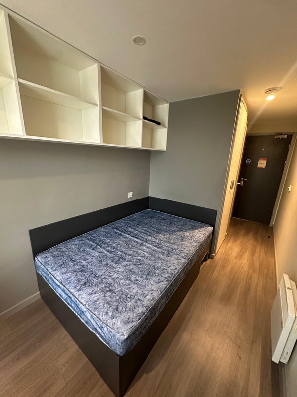 Room Hales Street in Coventry