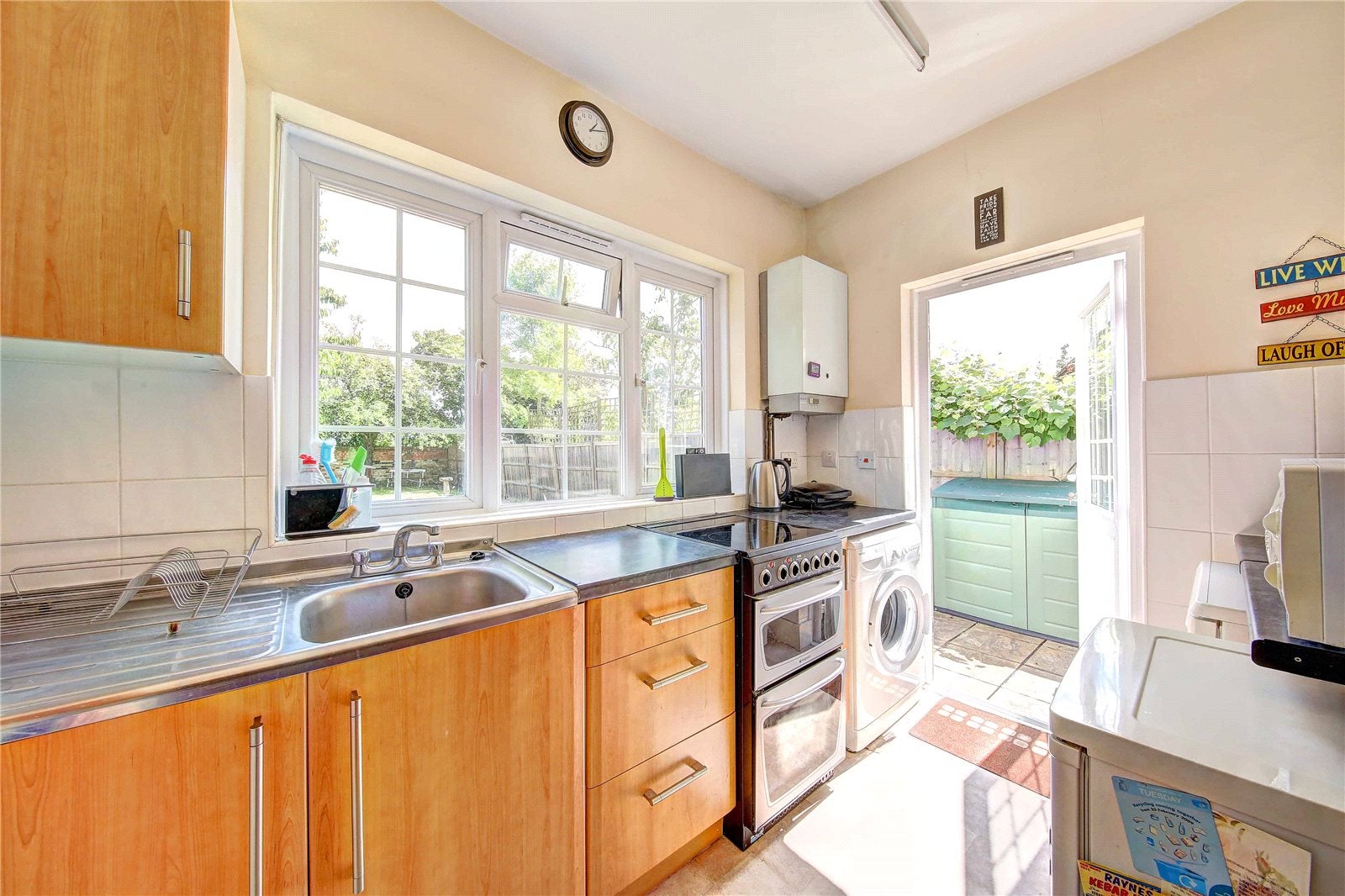 Flat Grand Drive in Greater London