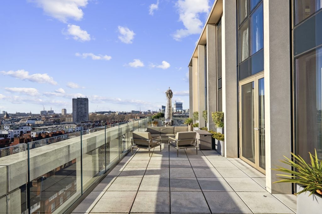 Flat John Islip Street in City of Westminster