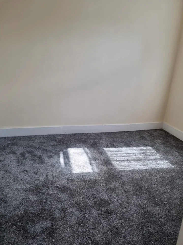 House Eversleigh Road in Greater London