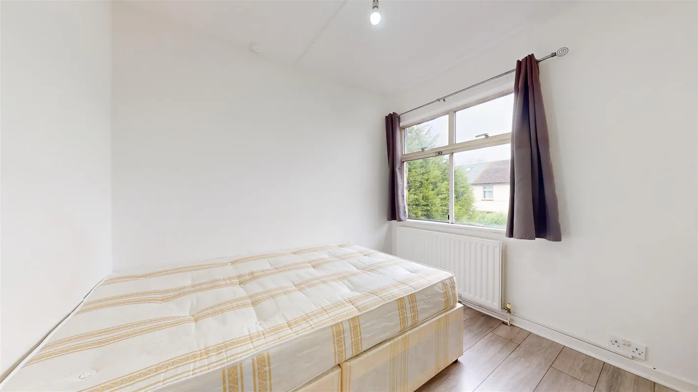 Room Mead Plat in Greater London